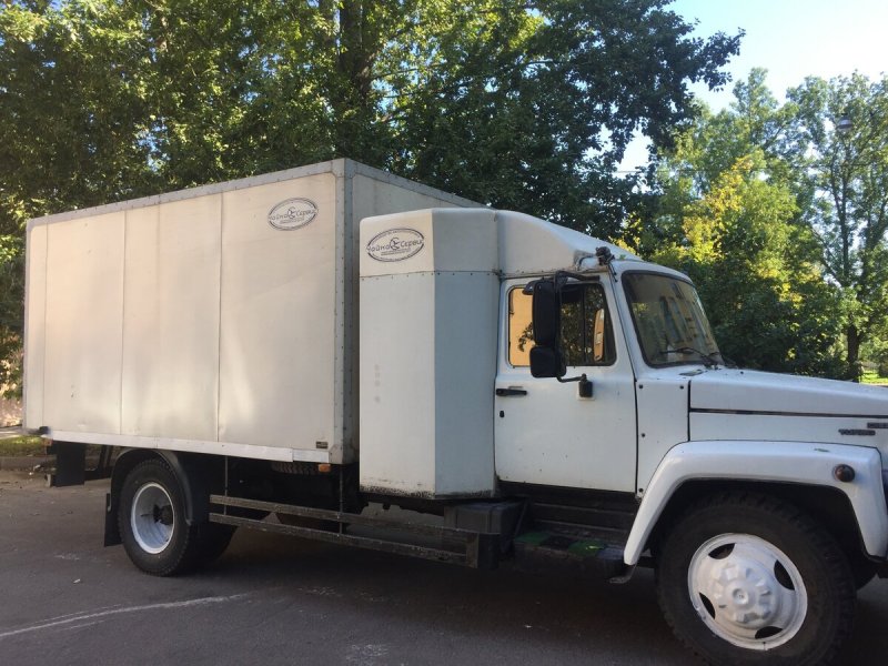 ГАЗ 3309 со спальником