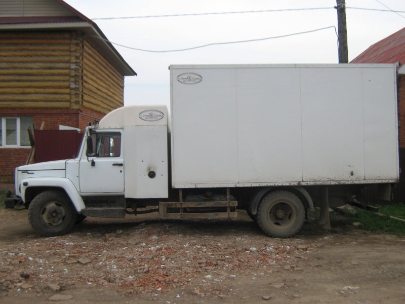 ГАЗ 3309 со спальником