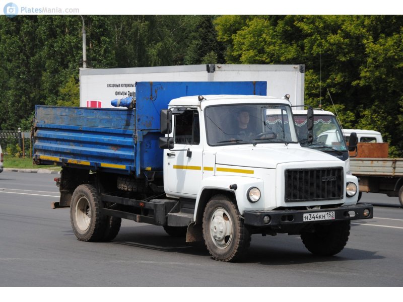 Автомобиль ГАЗ 35071
