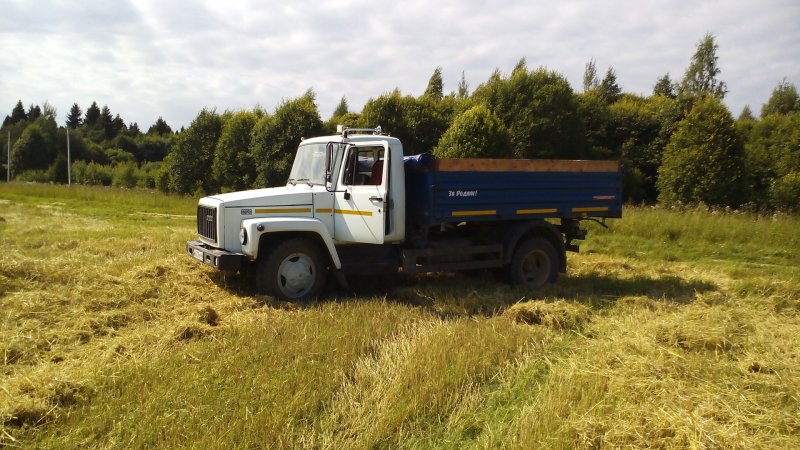 Самосвал ГАЗ-САЗ- 25061-10