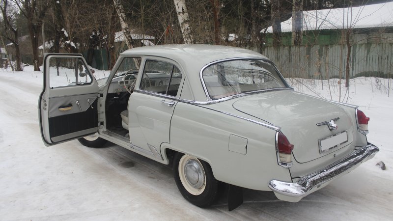 Легковое авто Волга ГАЗ 31029