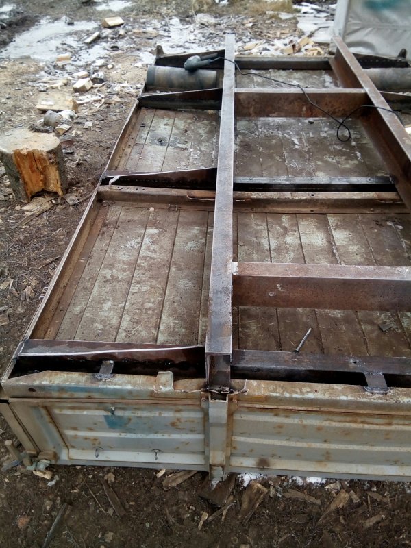 Петли на кузов бортовой Газель Некст