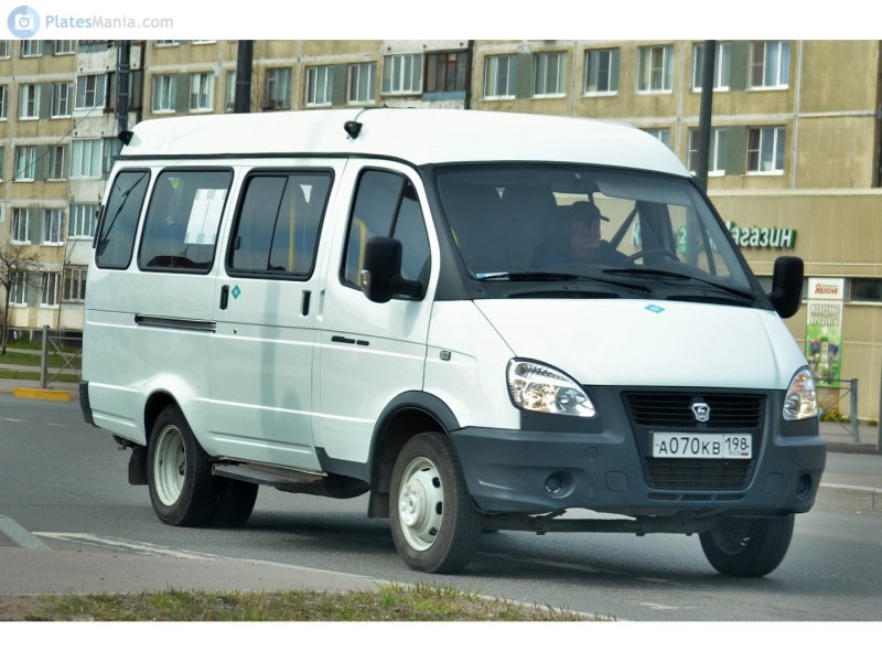 Микроавтобус ГАЗ 32212
