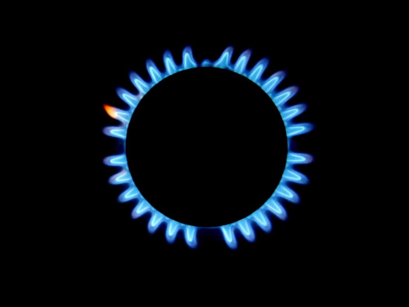 Газовая конфорка пламя