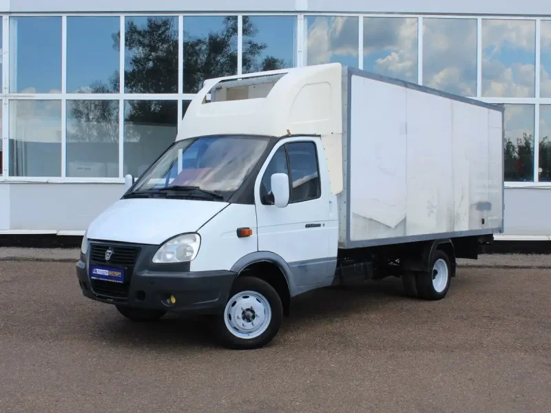 Автомобиль ГАЗ 2747