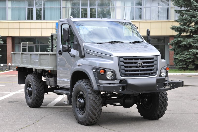 Грузовик ГАЗ 3308 Садко Некст