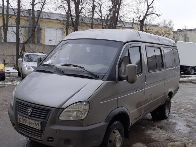 Газель бизнес фермер с чёрным тентом