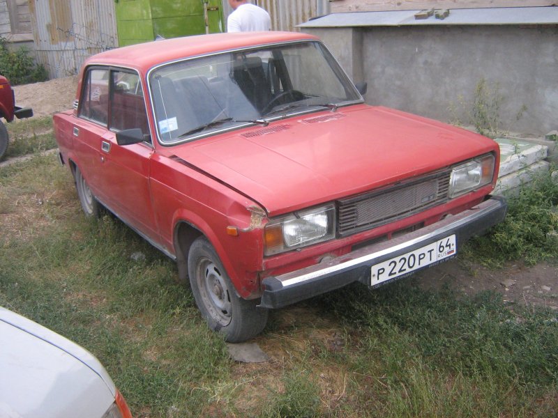 Лада 2105 красная