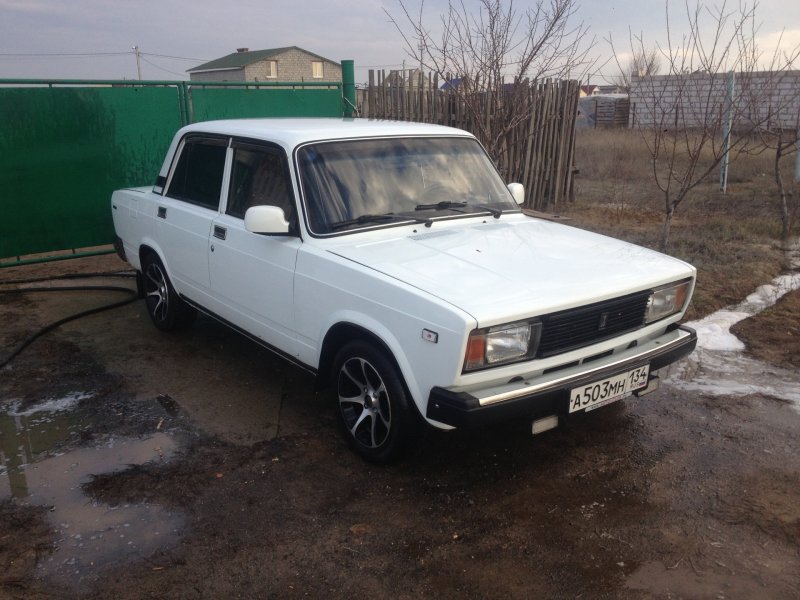 ГАЗ 21057