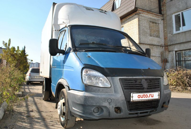 Газель бортовая белая 4,2 м