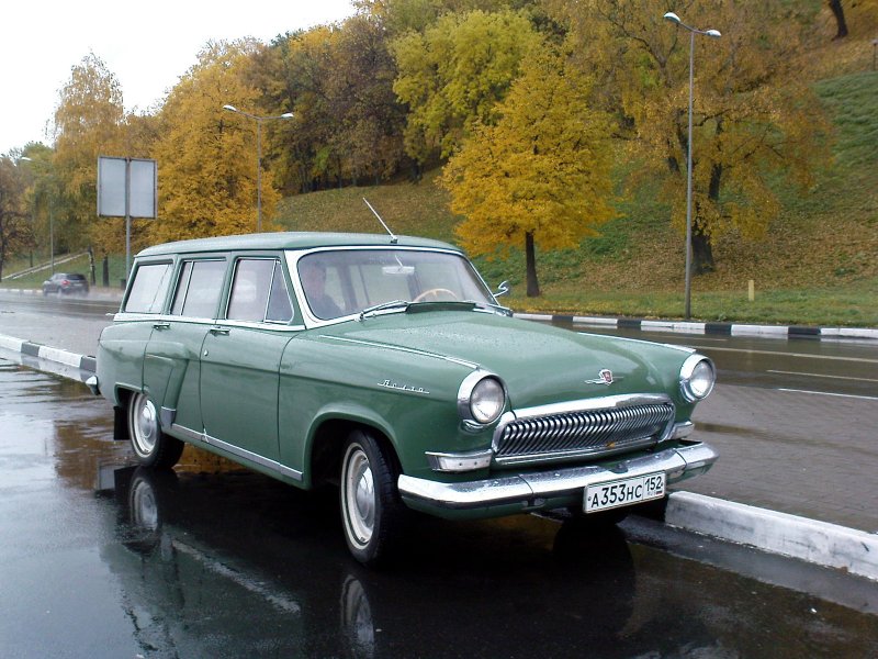 Волга ГАЗ 3102 универсал