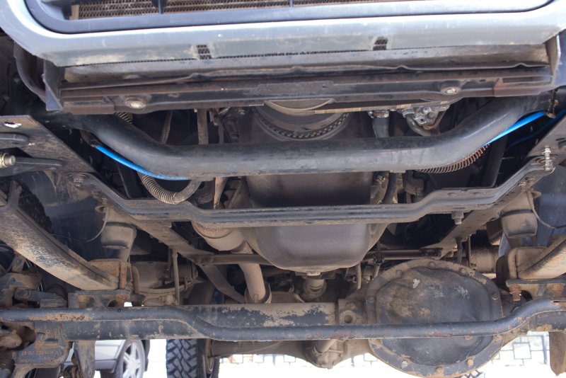 ГАЗ 3309 снизу