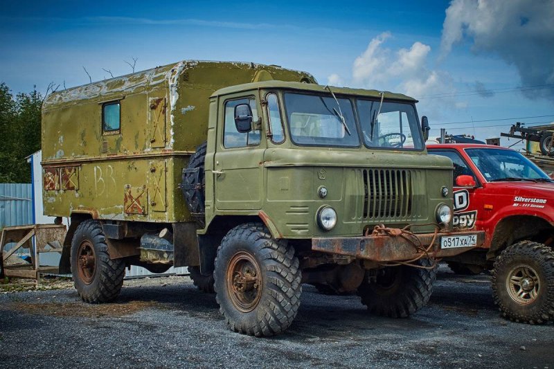 ГАЗ 66 Шишига тягач