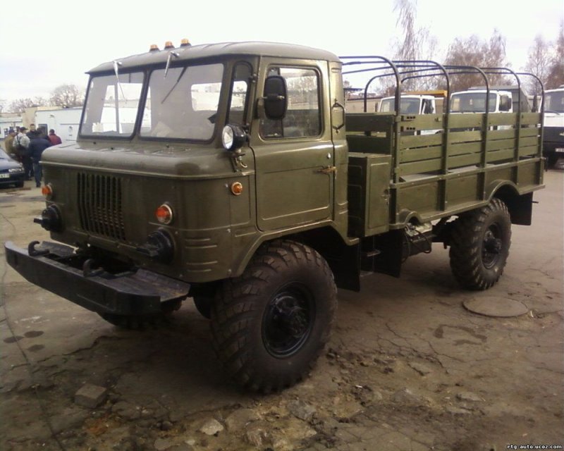 ГАЗ 6611