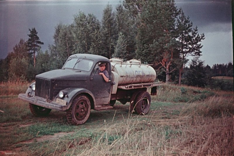 Почтовый фургон ГАЗ 3307