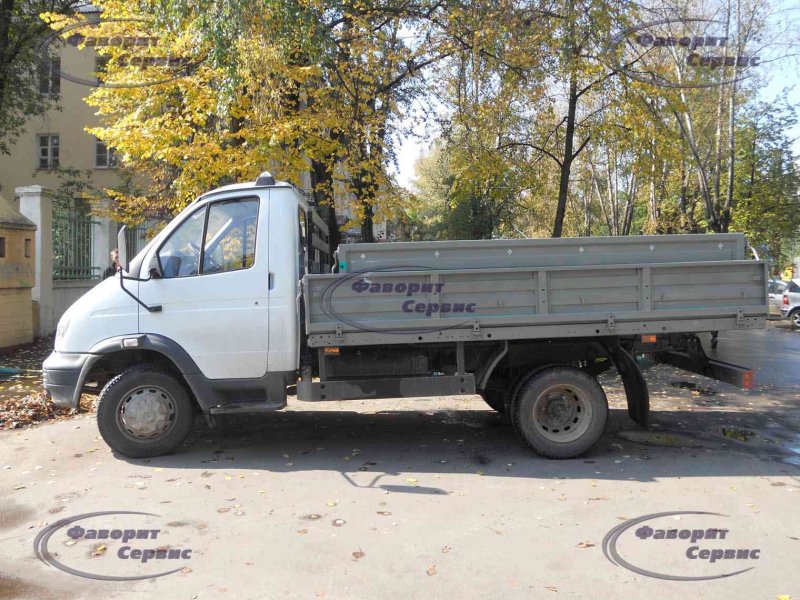Бортовой ГАЗ-33101 "Валдай"