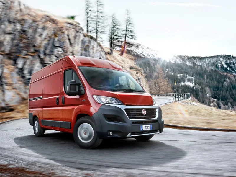 Fiat Ducato 2020 красный