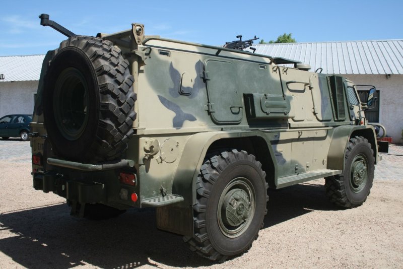 Бронеавтомобиль ГАЗ-3937 Водник