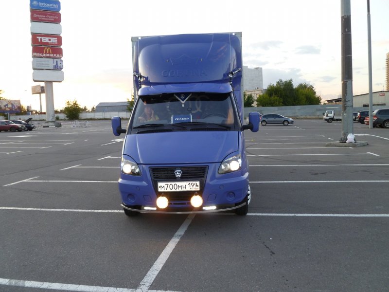 Газель 700