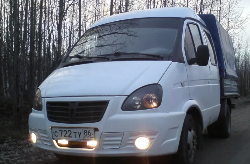 Газель спереди