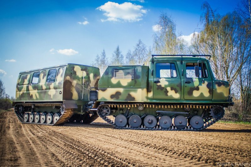 Гусеничный снегоболотоход ГАЗ-3344