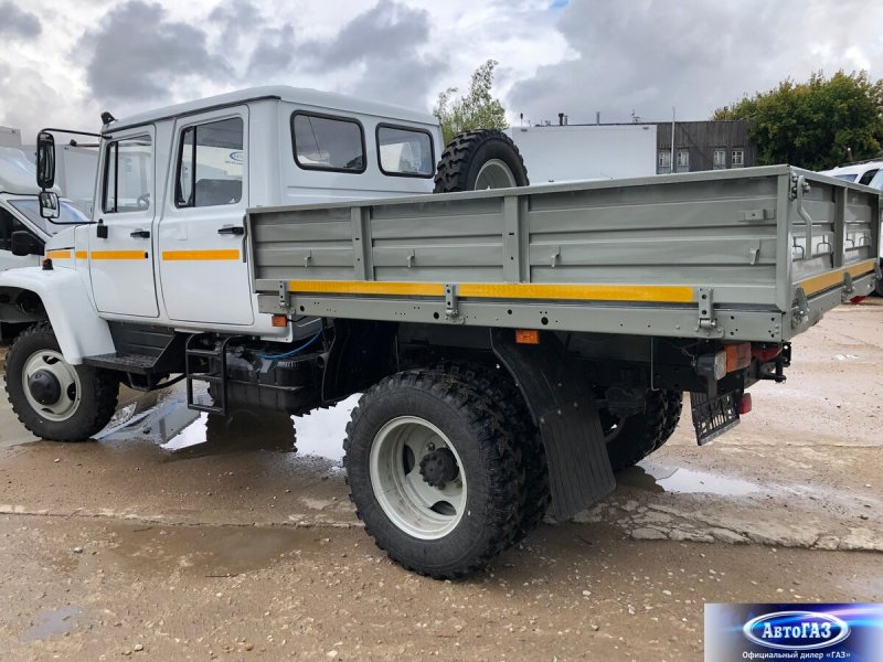 ГАЗ 3325 Егерь II
