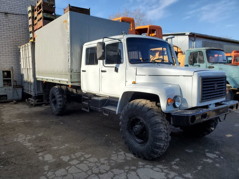 ГАЗ 3325 Егерь II