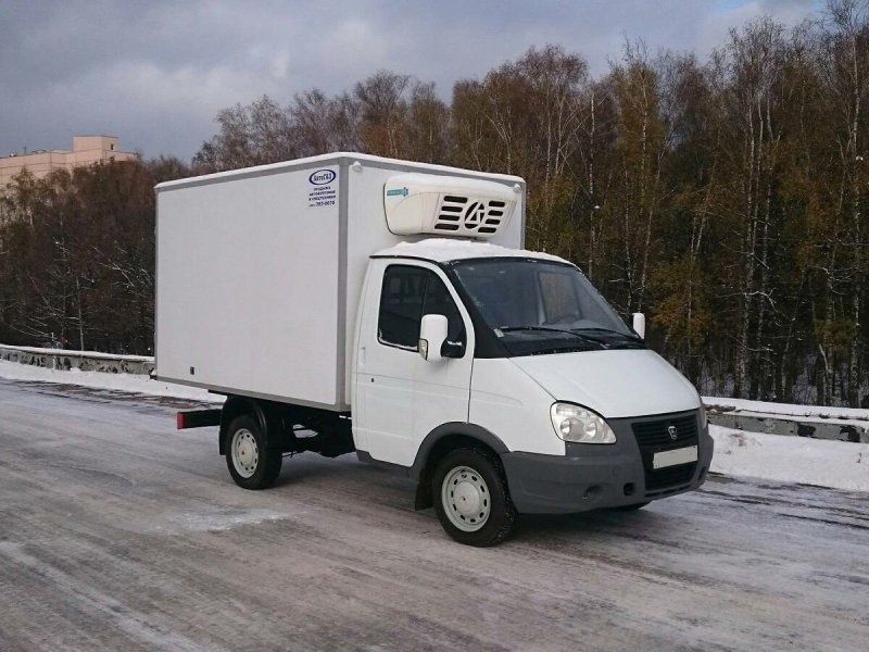 ГАЗ-2310 фургон промтоварный
