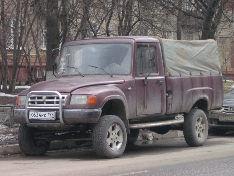 ГАЗ 2308
