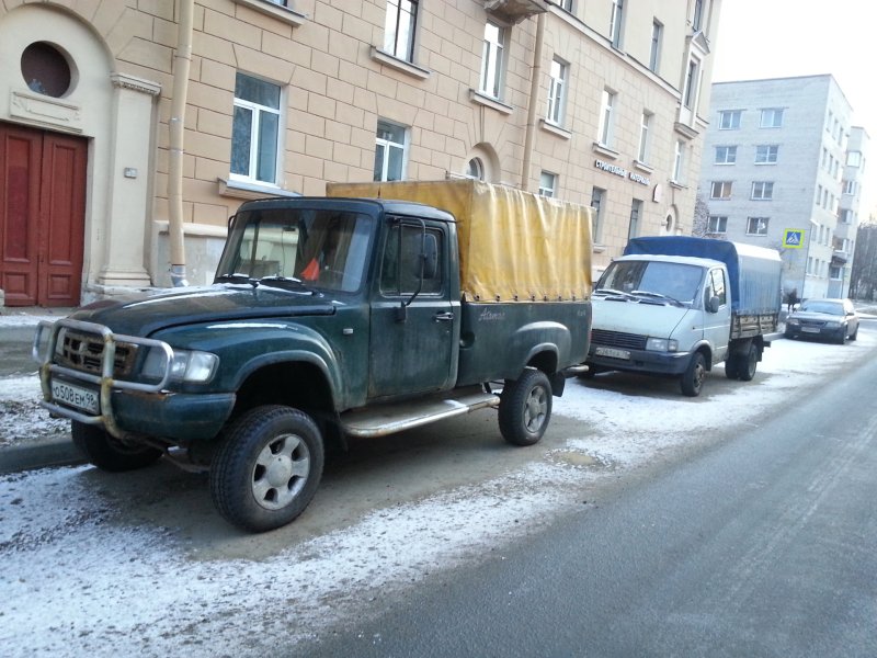 ГАЗ 2308
