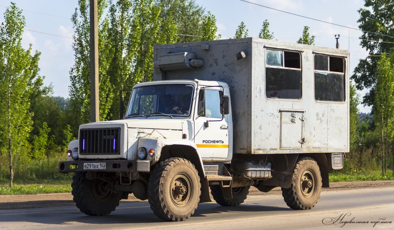 ГАЗ 3308 экспедиционник