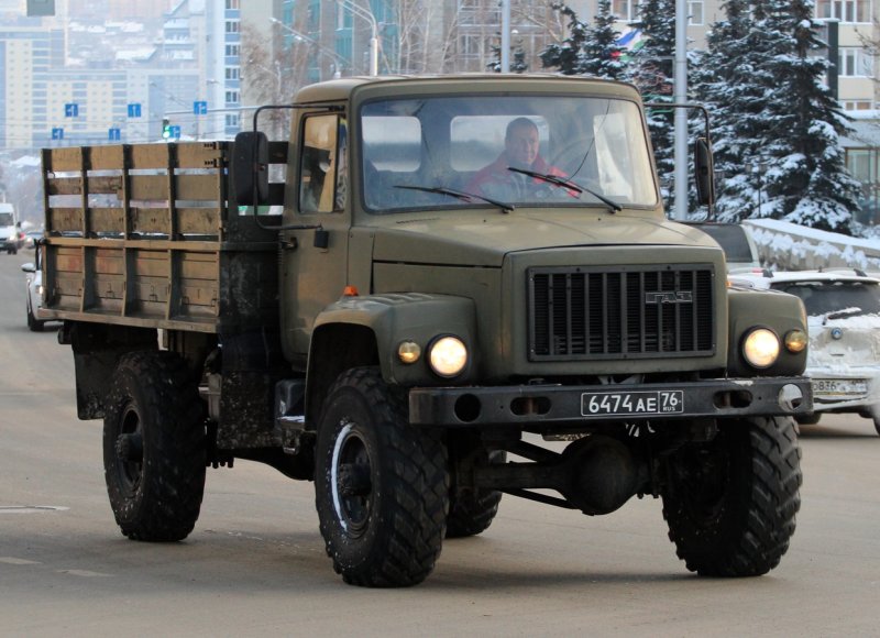 Грузовик ГАЗ 3308 Садко