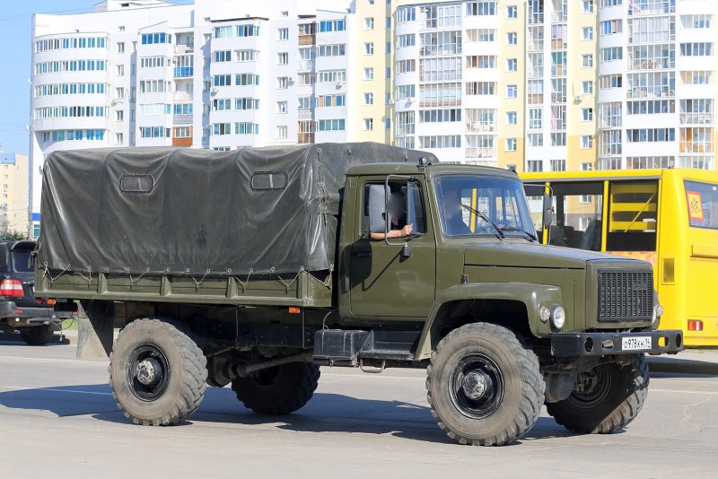 ГАЗ 3308