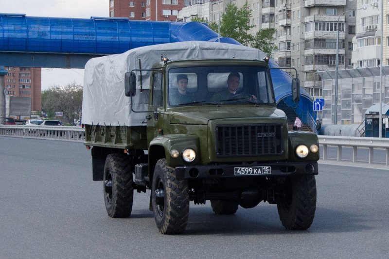ГАЗ 3308 бортовой
