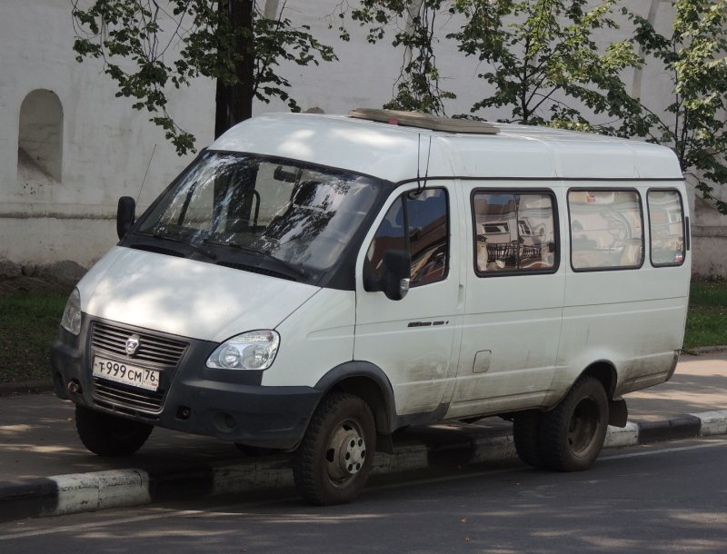 ГАЗ 3221