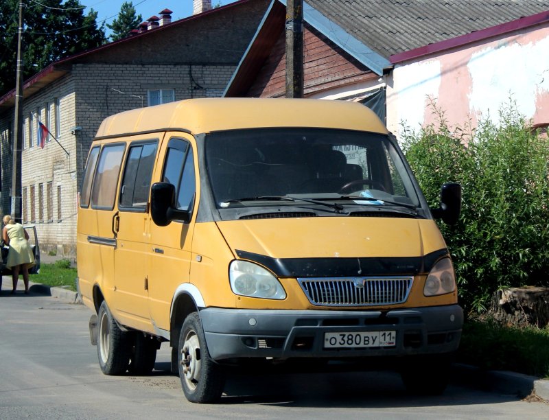 Микроавтобус ГАЗ 3221