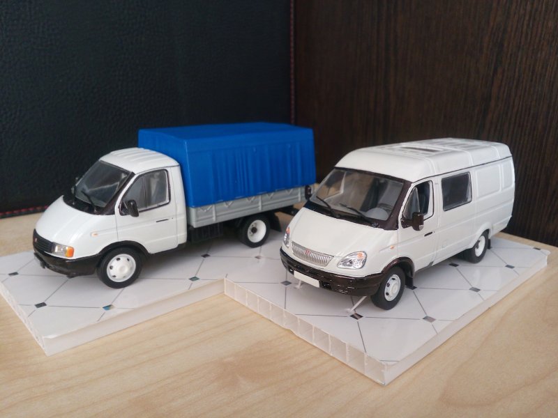 Грузовой фургон Газель 9077