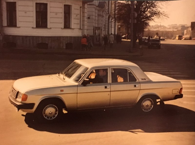 Волга ГАЗ 3129