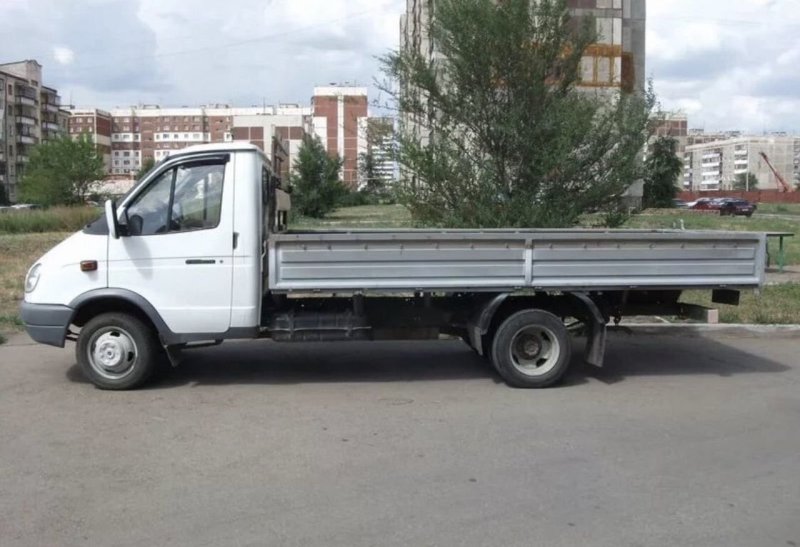 Газель 3302 бортовая с Катюшей