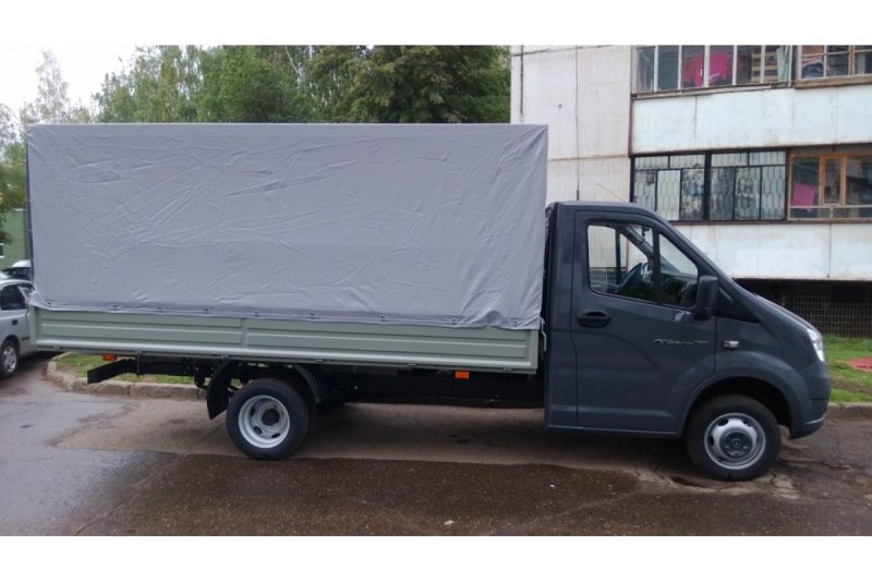 ГАЗ-330202 грузовой с бортовой