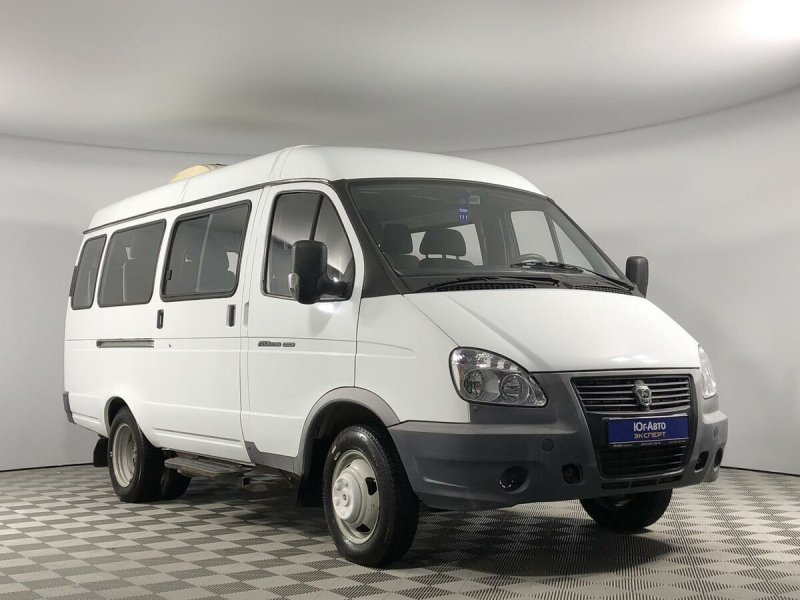 ГАЗ 3221 белый
