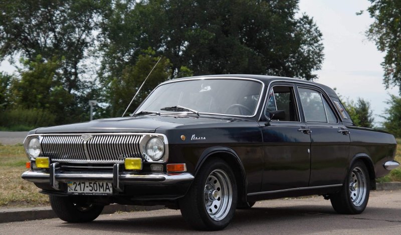 ГАЗ- Волга автомобиль ГАЗ 3110