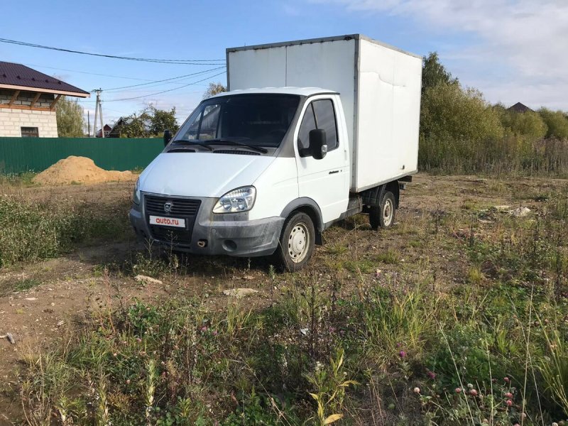 ГАЗ 2747 фургон грузовой