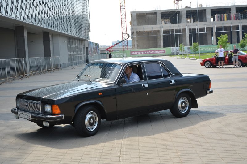Волга ГАЗ 3102