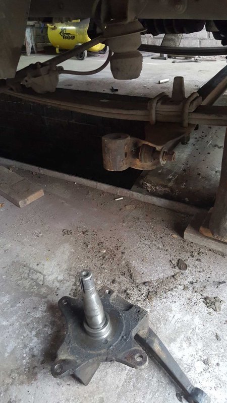 Стойка шкворня ГАЗ