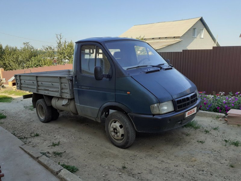 Газель 2002 со спойлером Люкс