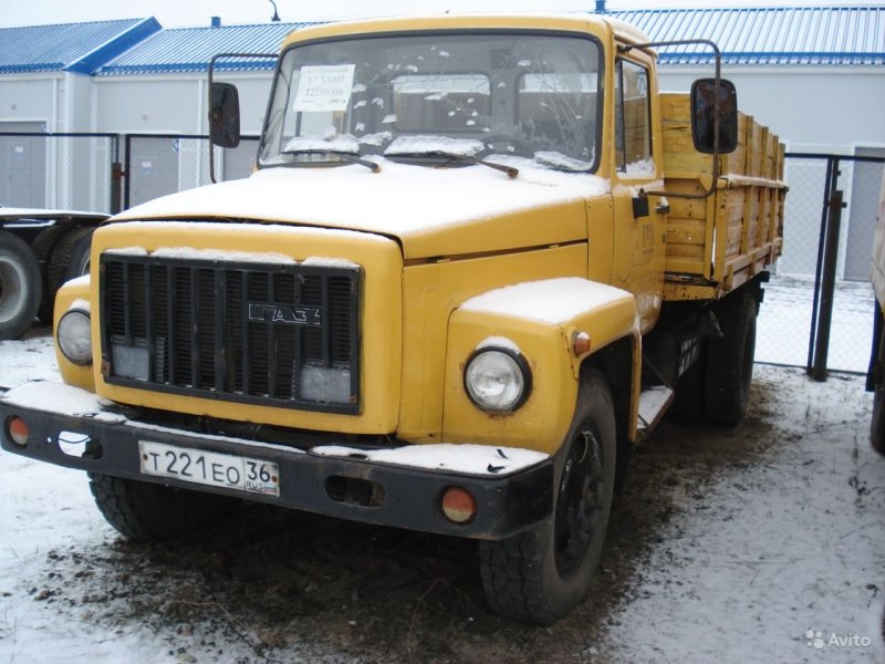 Грузовик ГАЗ 3307 бортовой