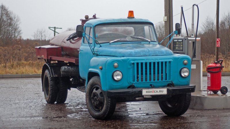 ГАЗ 53 желтый