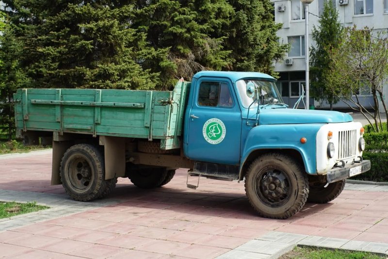 ГАЗ 52 бортовой