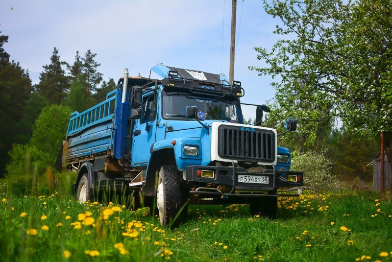 Грузовик ГАЗ 3307